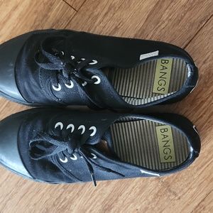 Black non-slip Bangs shoes(women's 6.5, men's 5)